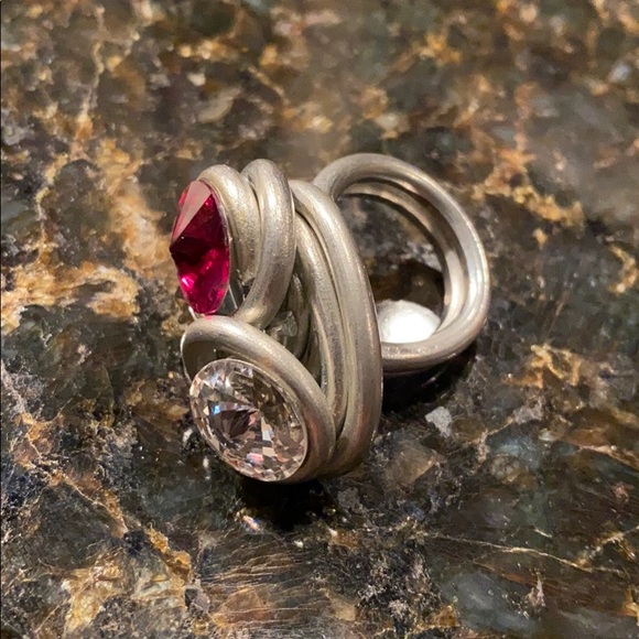 COPY - Mixed Metal Ring with Swarovski Crystals. - Picture 2 of 4